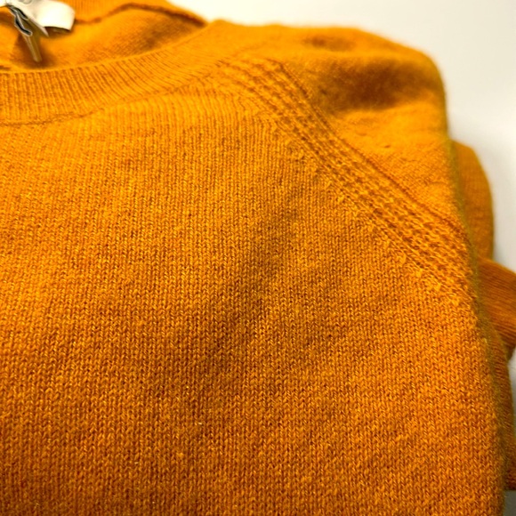 Soft 100% Cashmere by Joie - Picture 7 of 10